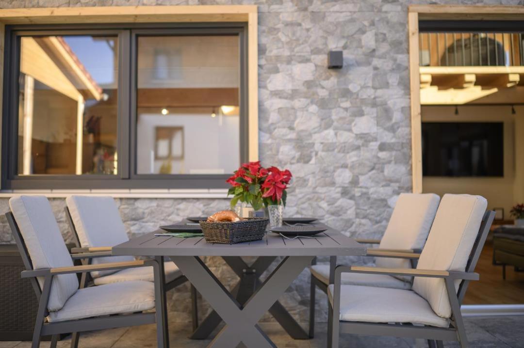 Wetzstoa In Mit Sauna Und Whirlpool Chalet *